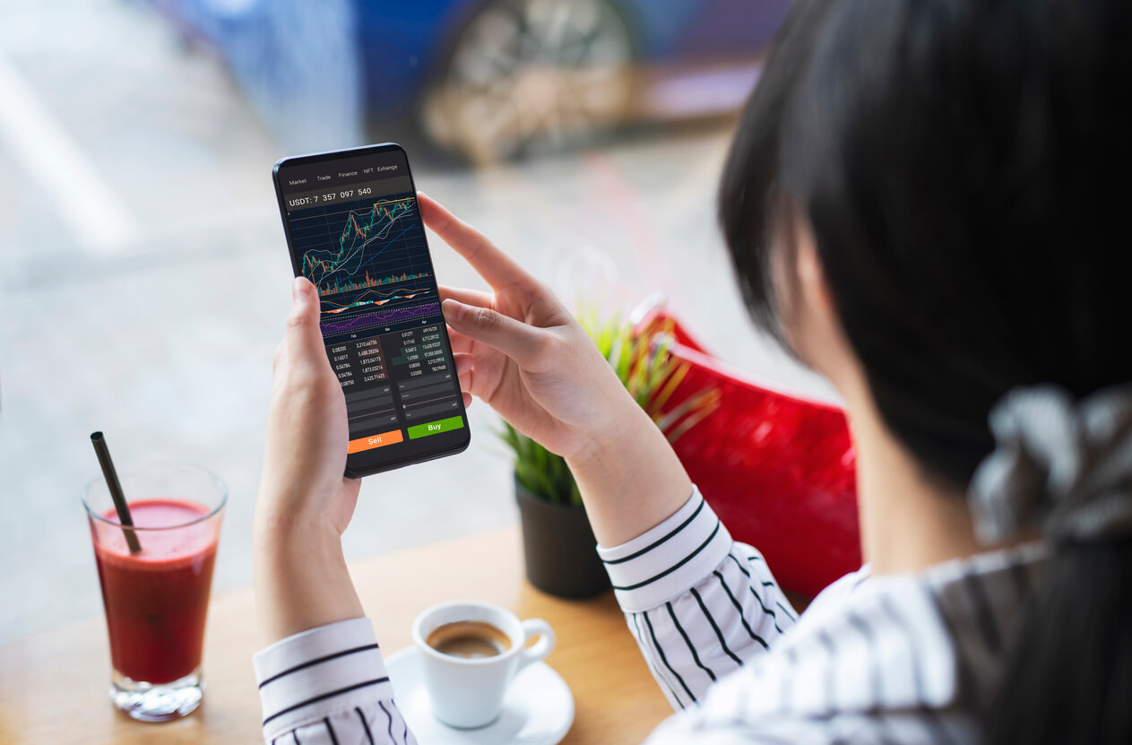 woman reviewing her stocks
